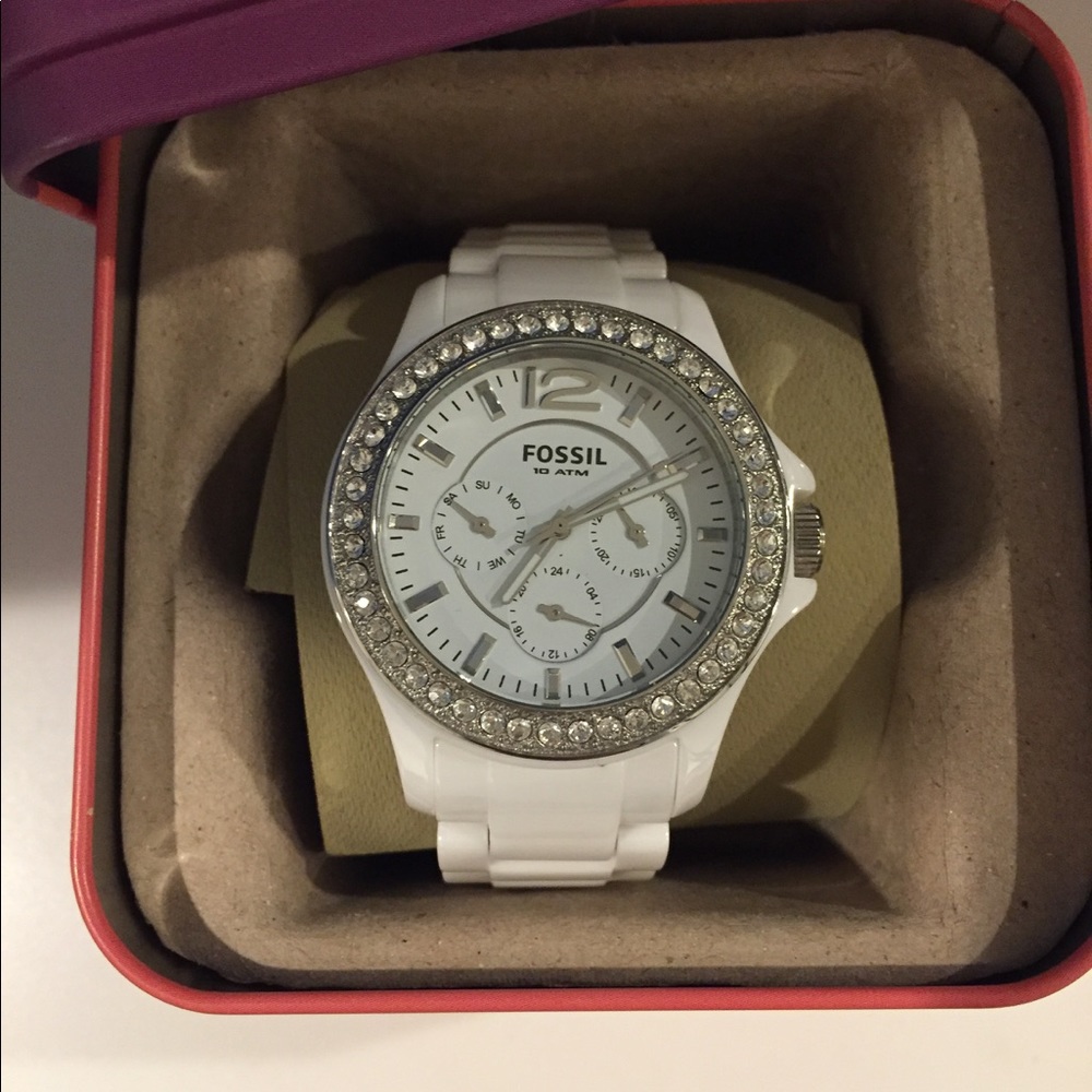 White Fossil watch
